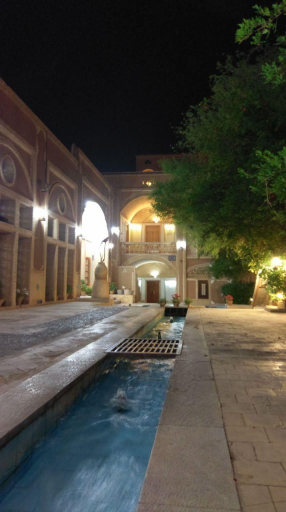 yazd hotels,thing to do in yazd,yazd things to do,yazd traditional hotel,yazd local hotel,local hotel iran,iranian hotels